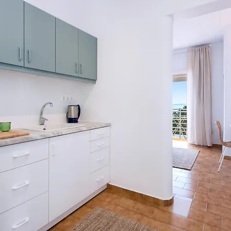 Appartement Reana Elegant By Konnect, *